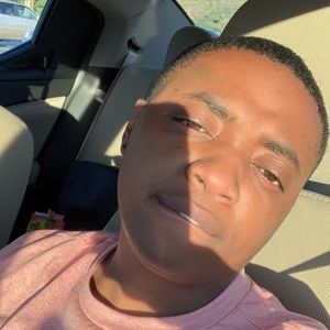 Meet your Posher, Alexus